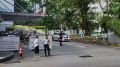 惊见大华广场被封锁 上班族：死者相信是一名男子
